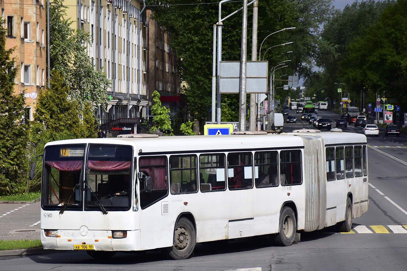 Псковская область, Mercedes-Benz O345G № 690