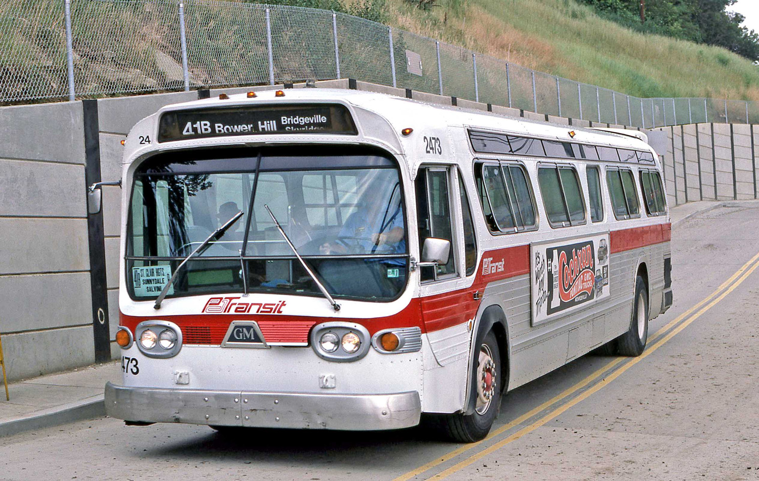 USA, GMC T8H-5307 # 2473