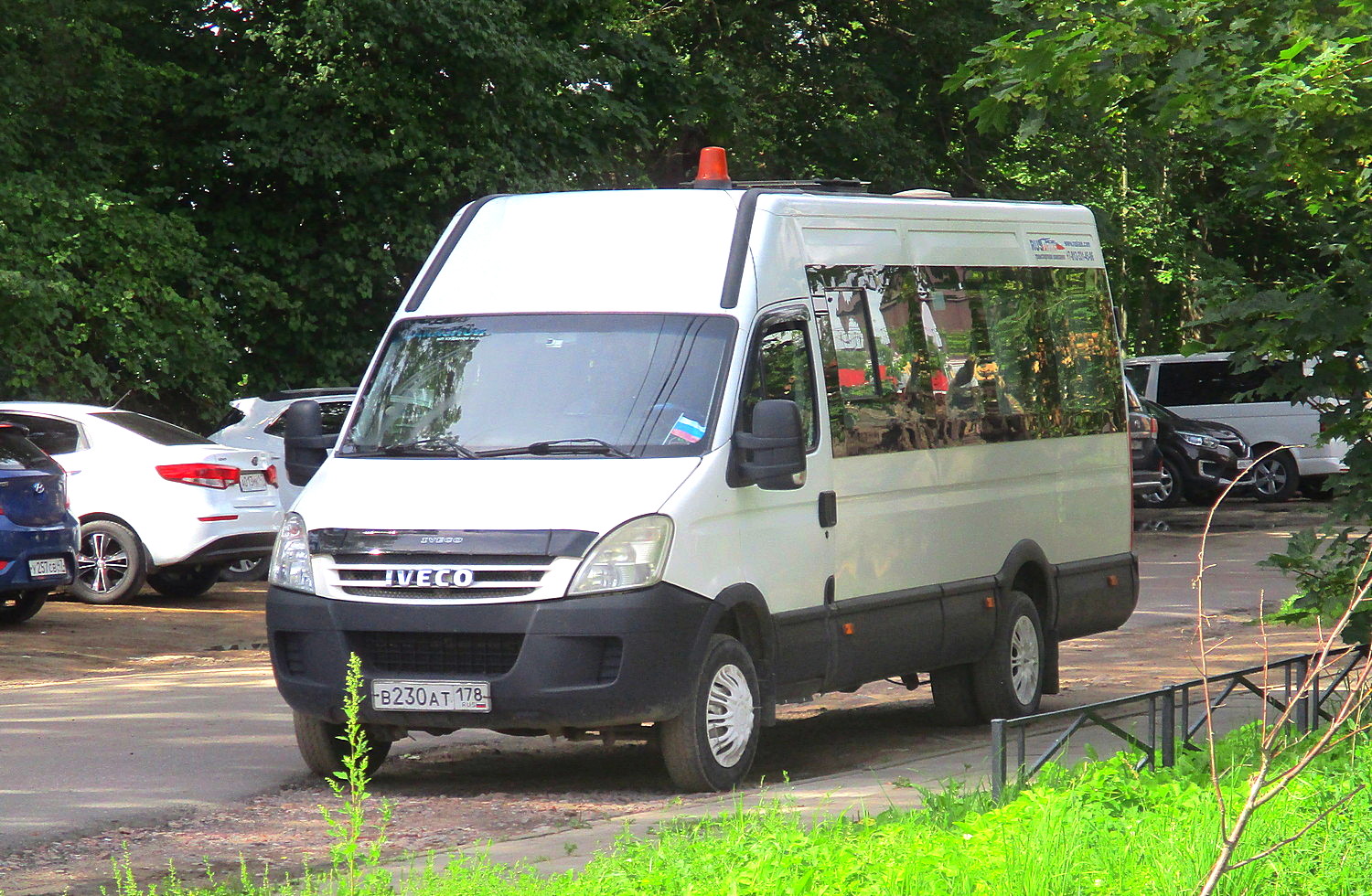 Санкт-Петербург, Нижегородец-2227UT (IVECO Daily) № В 230 АТ 178