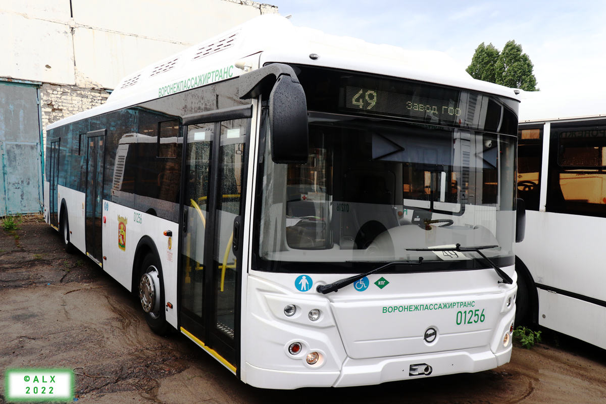 Voronezh region, LiAZ-5292.67 (CNG) Nr. 01256