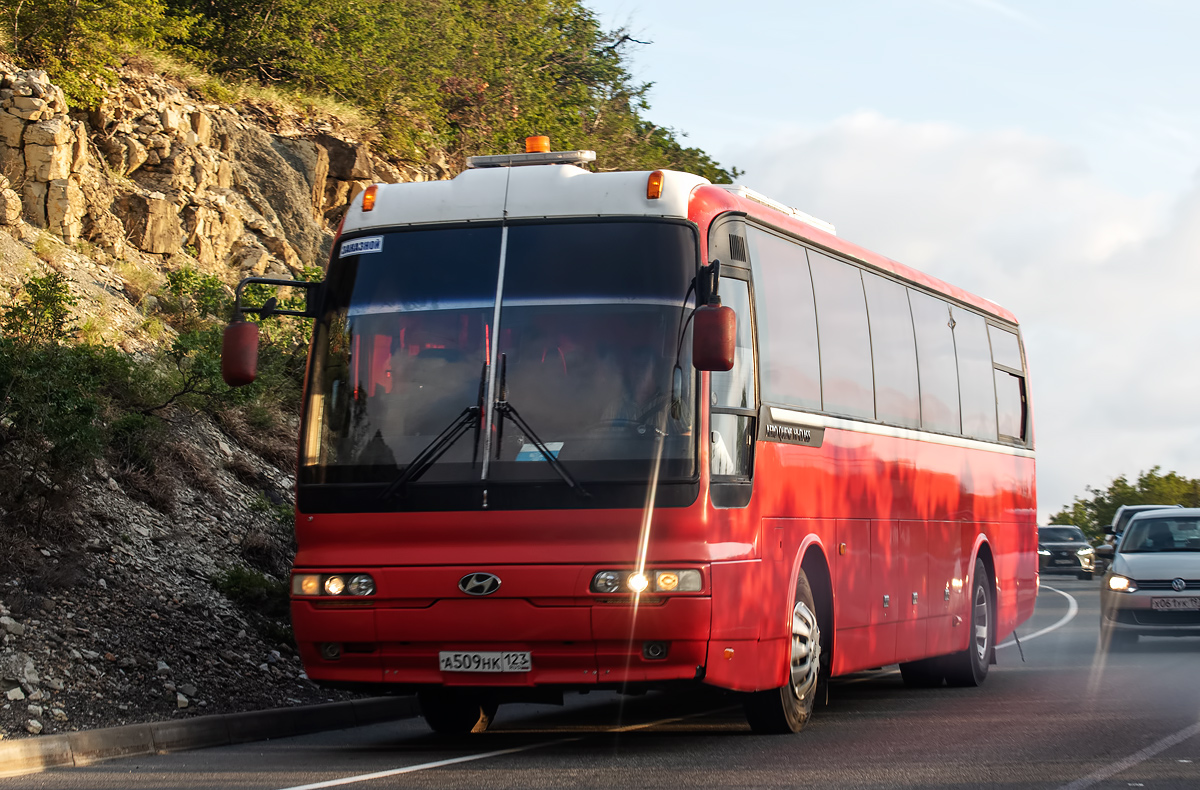 Краснодарский край, Hyundai AeroExpress № А 509 НК 123