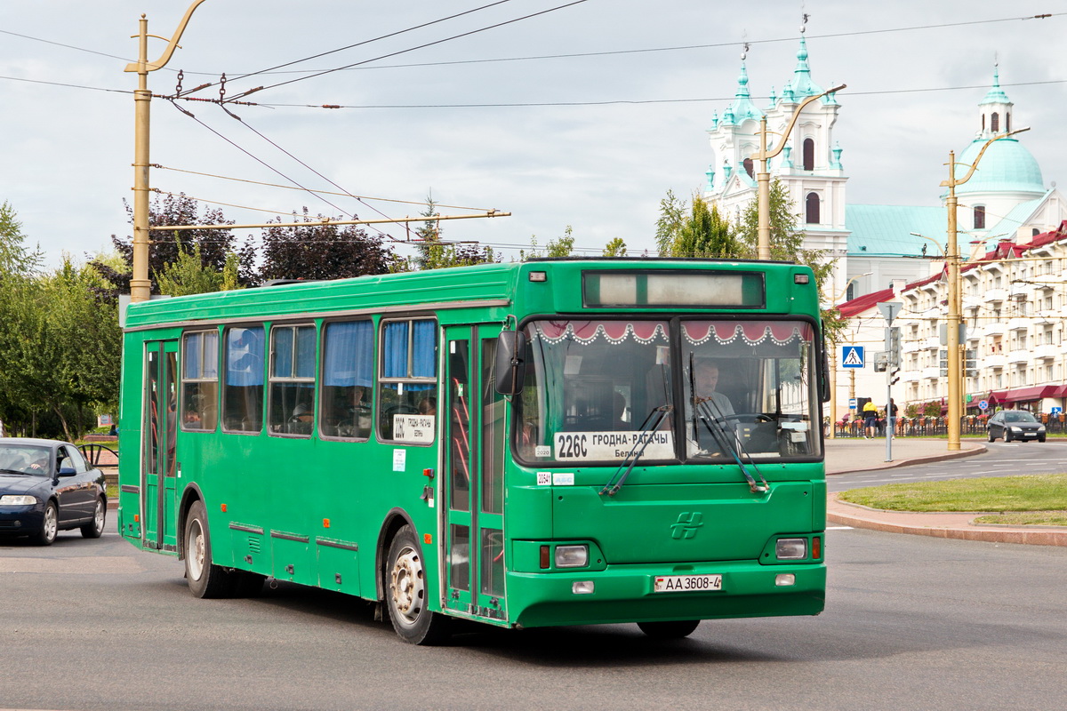 Гродненская область, Неман-52012-030 № 020541