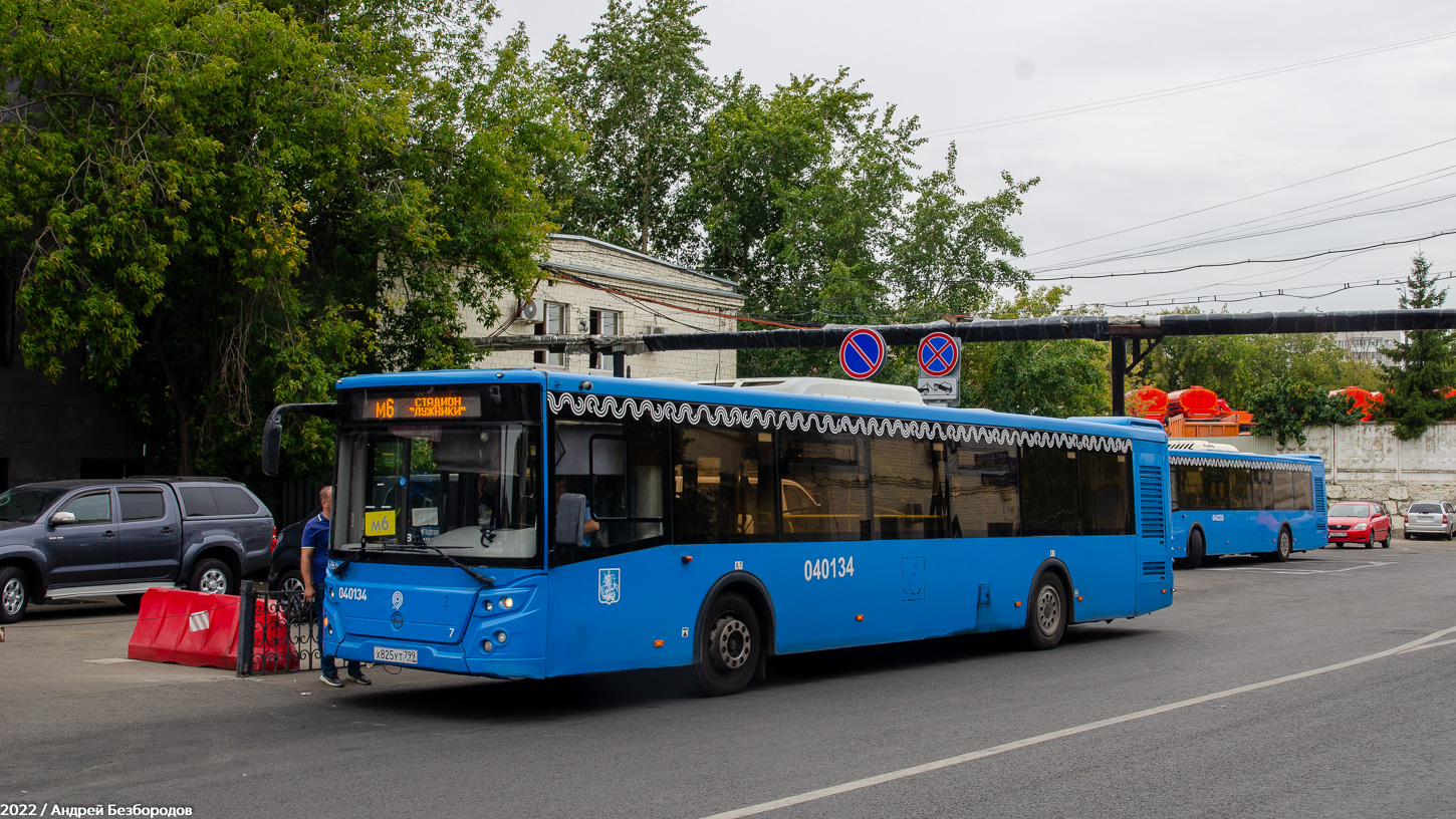 Москва, ЛиАЗ-5292.22 (2-2-2) № 040134