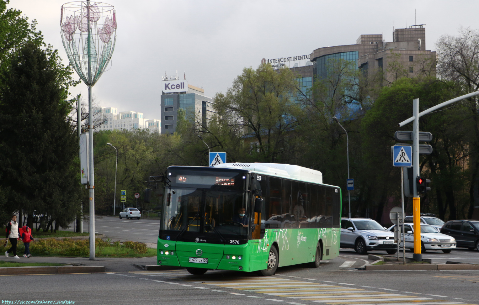 Алматы, Golden Dragon XML6125CN (Hyundai Trans Auto) № 3570