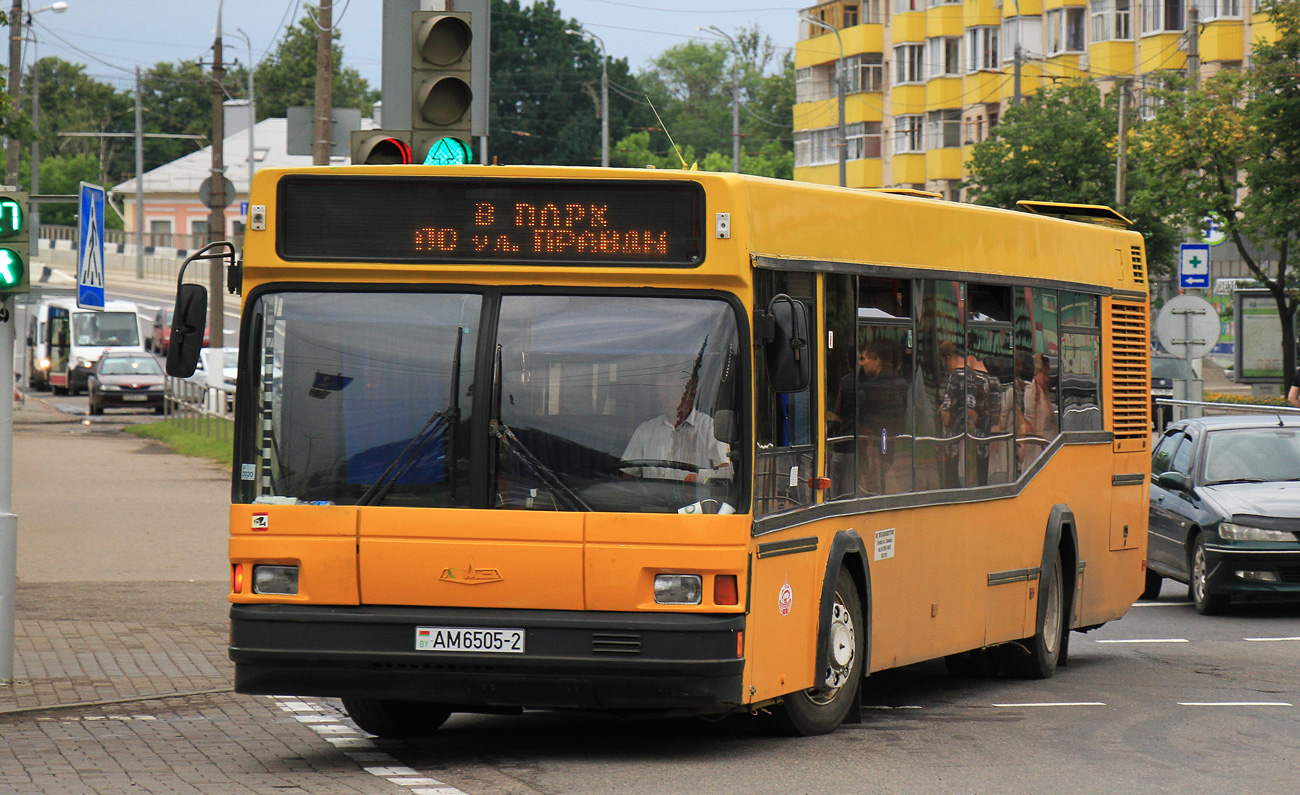 Vitebsk region, MAZ-103.065 Nr. 011990