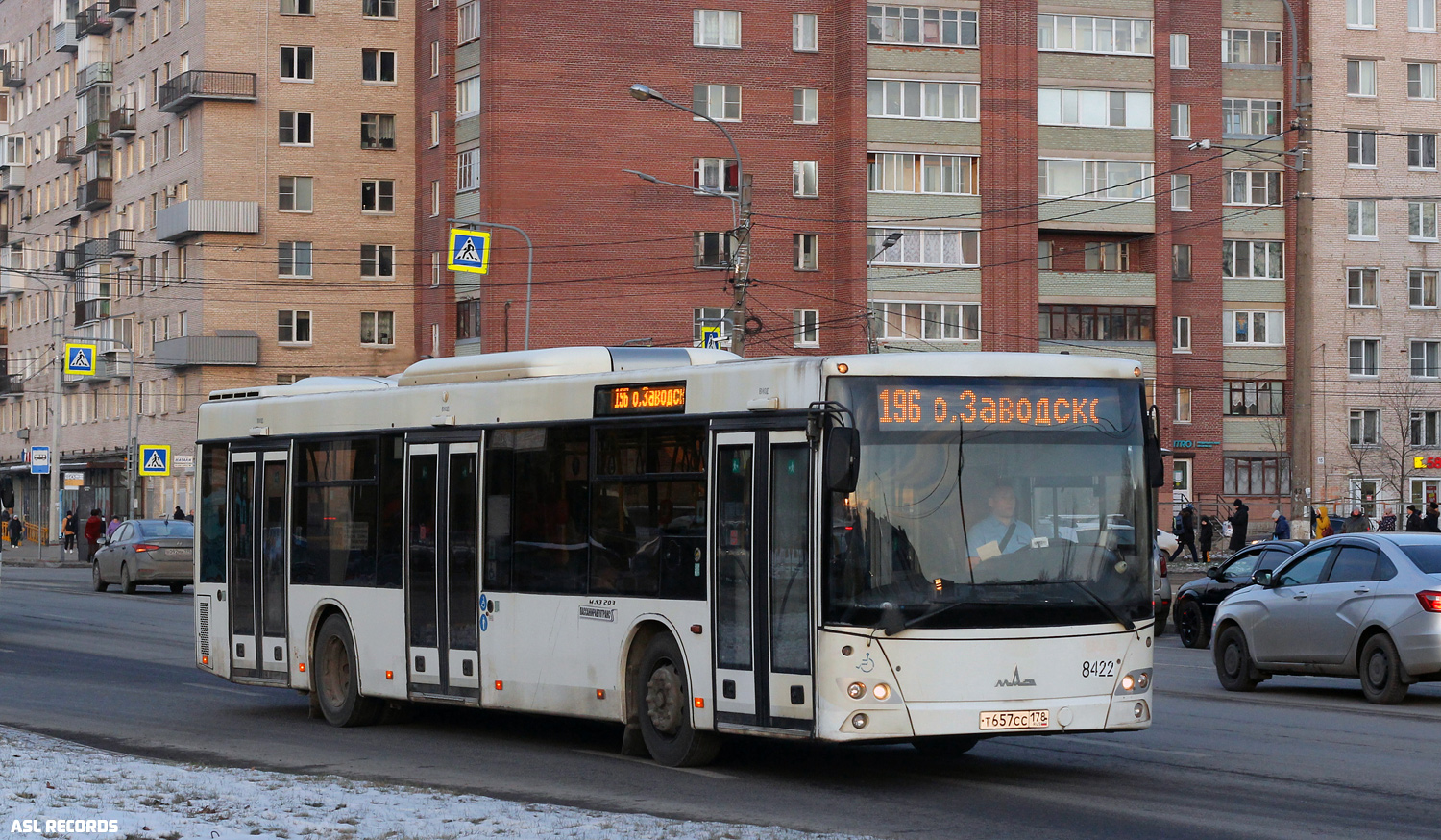 Санкт-Петербург, МАЗ-203.085 № 8422