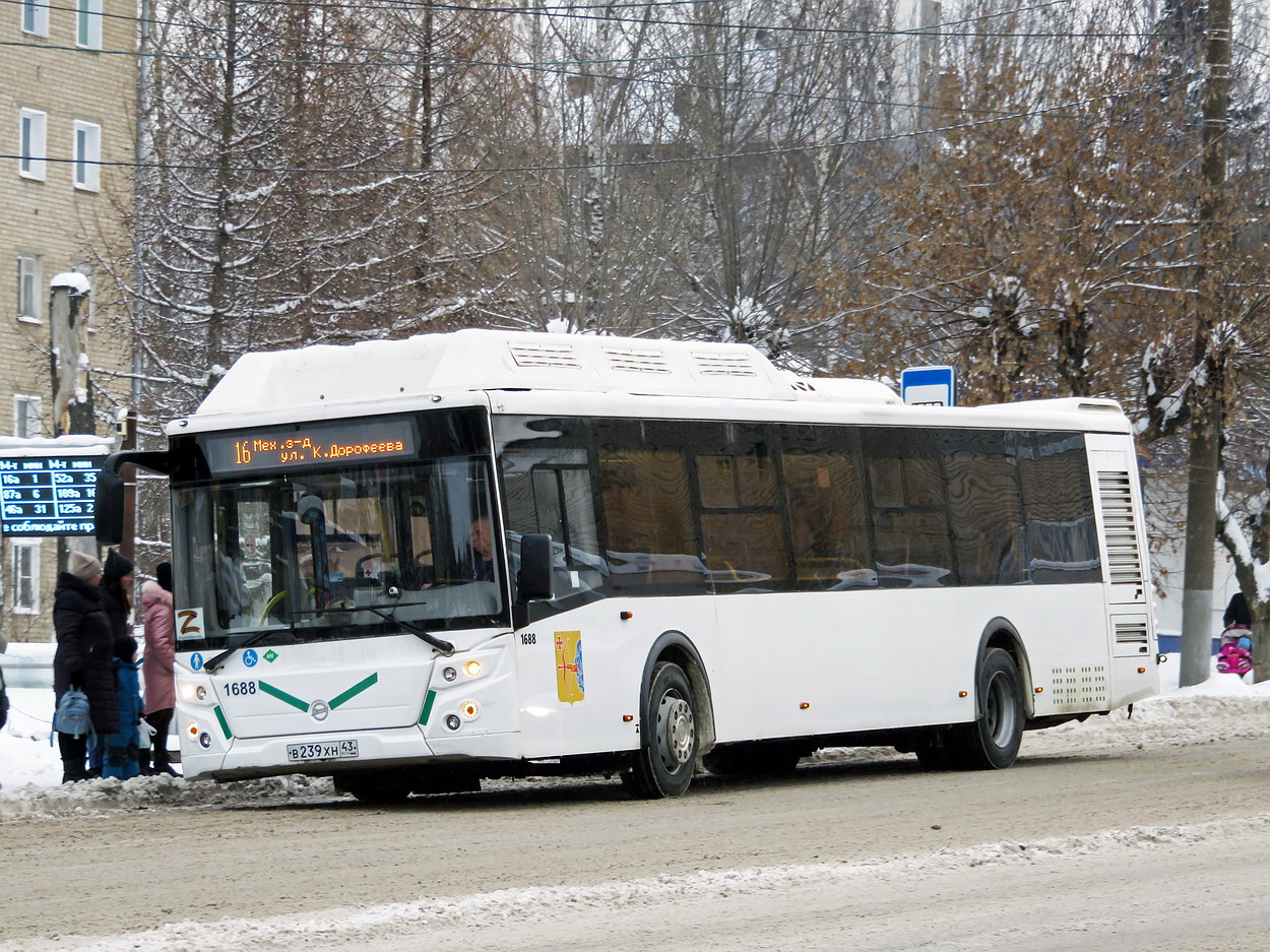 Кировская область, ЛиАЗ-5292.67 (CNG) № х688