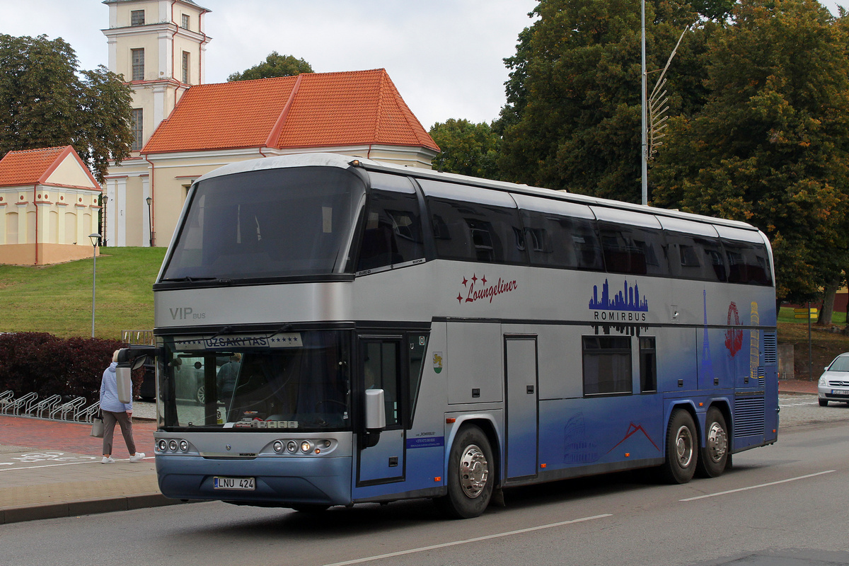 Литва, Neoplan N117/3H Loungeliner № LNU 424