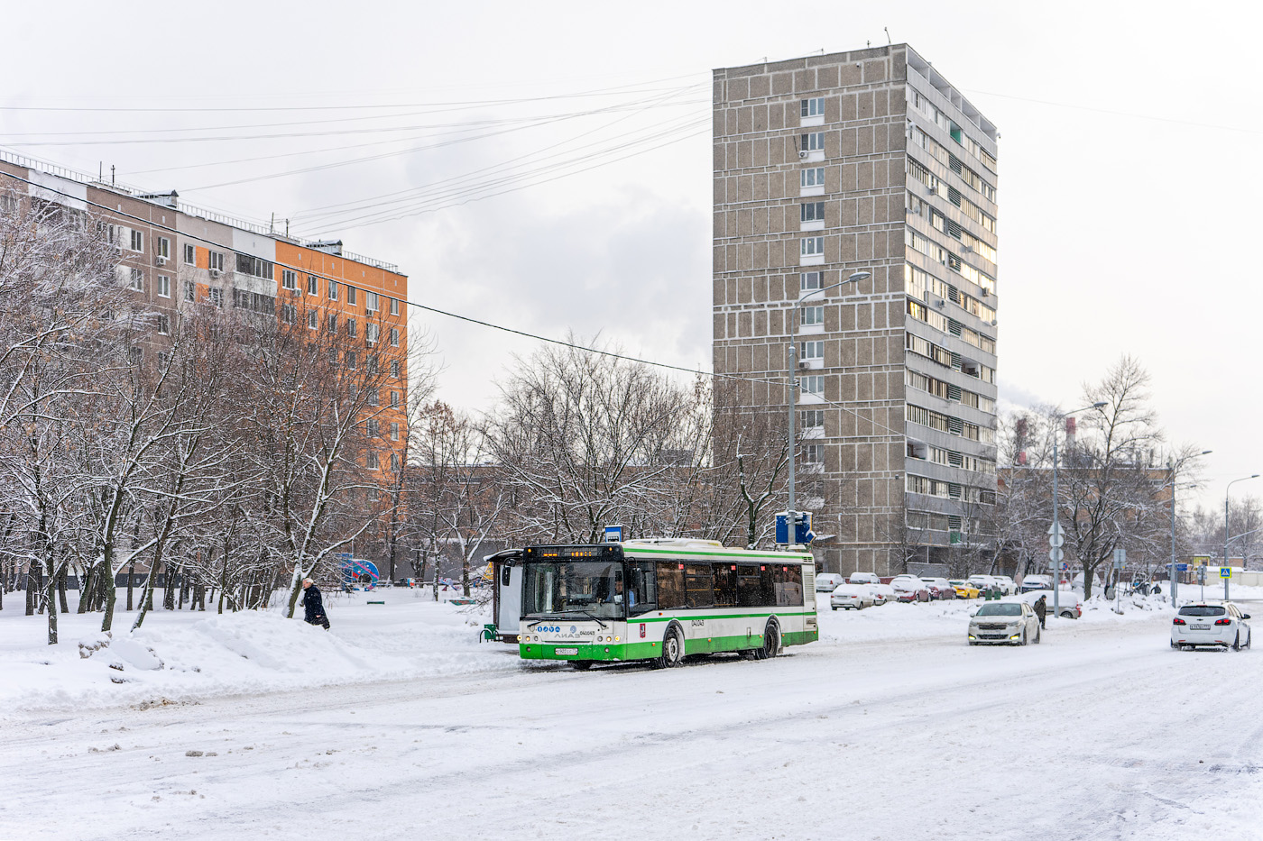 Москва, ЛиАЗ-5292.22 (2-2-2) № 041043