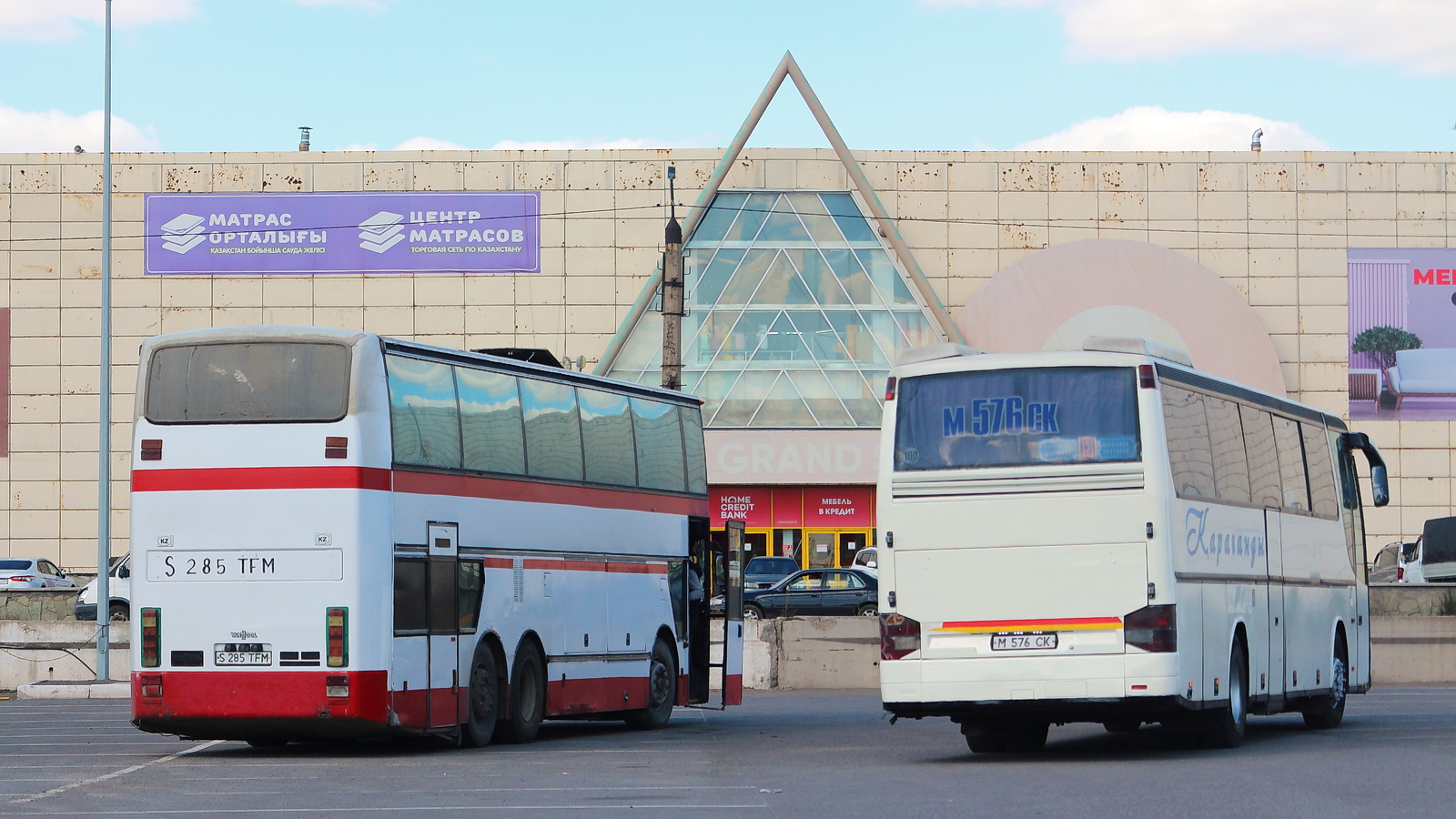 Pavlodar province, Van Hool T8 Astral 460 č. S 285 TFM