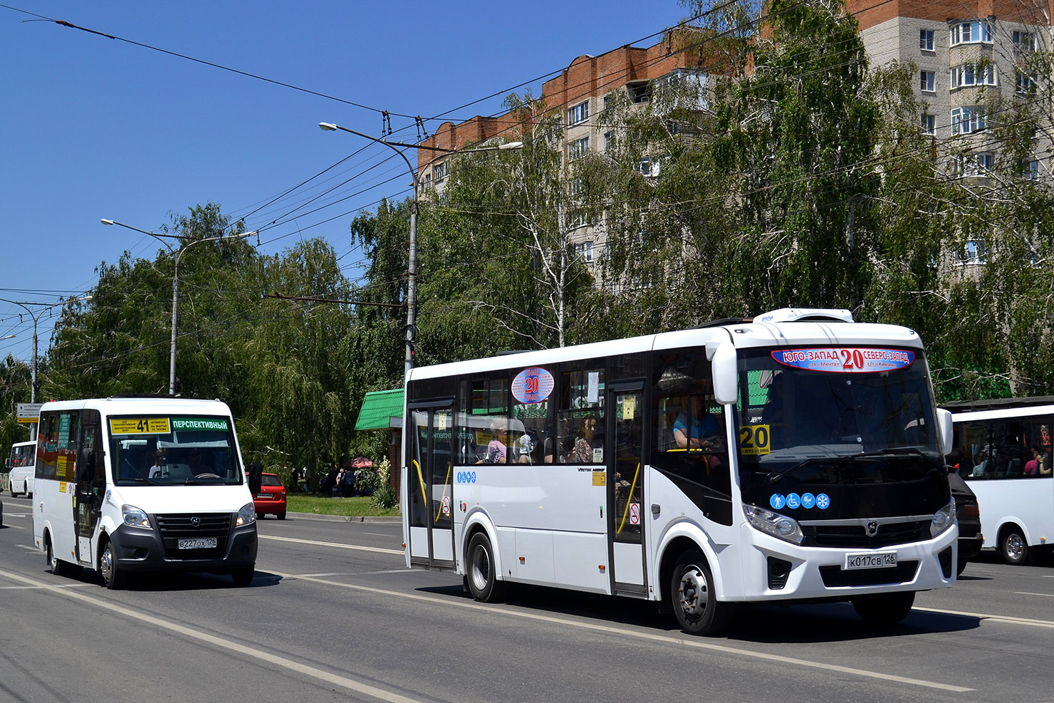 Ставропольский край, ГАЗ-A64R42 Next № В 227 ОХ 126; Ставропольский край, ПАЗ-320415-04 "Vector Next" № К 017 СВ 126