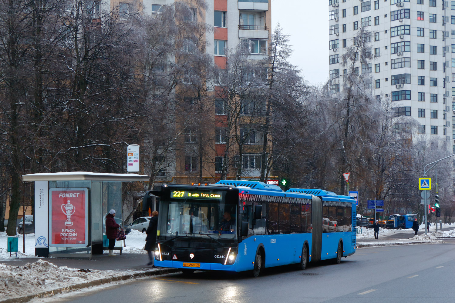 Москва, ЛиАЗ-6213.65 № 011610