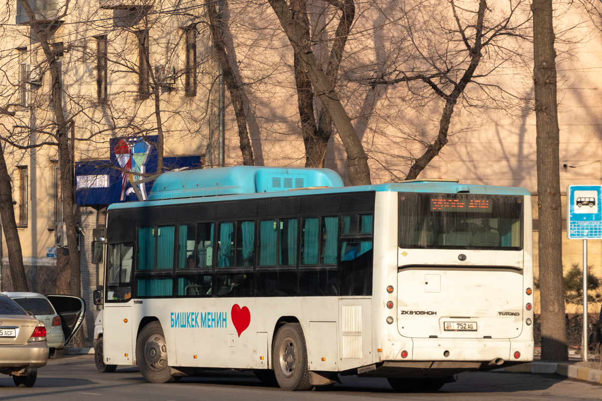 Кыргызстан, Yutong ZK6108HGH № 01 752 AG