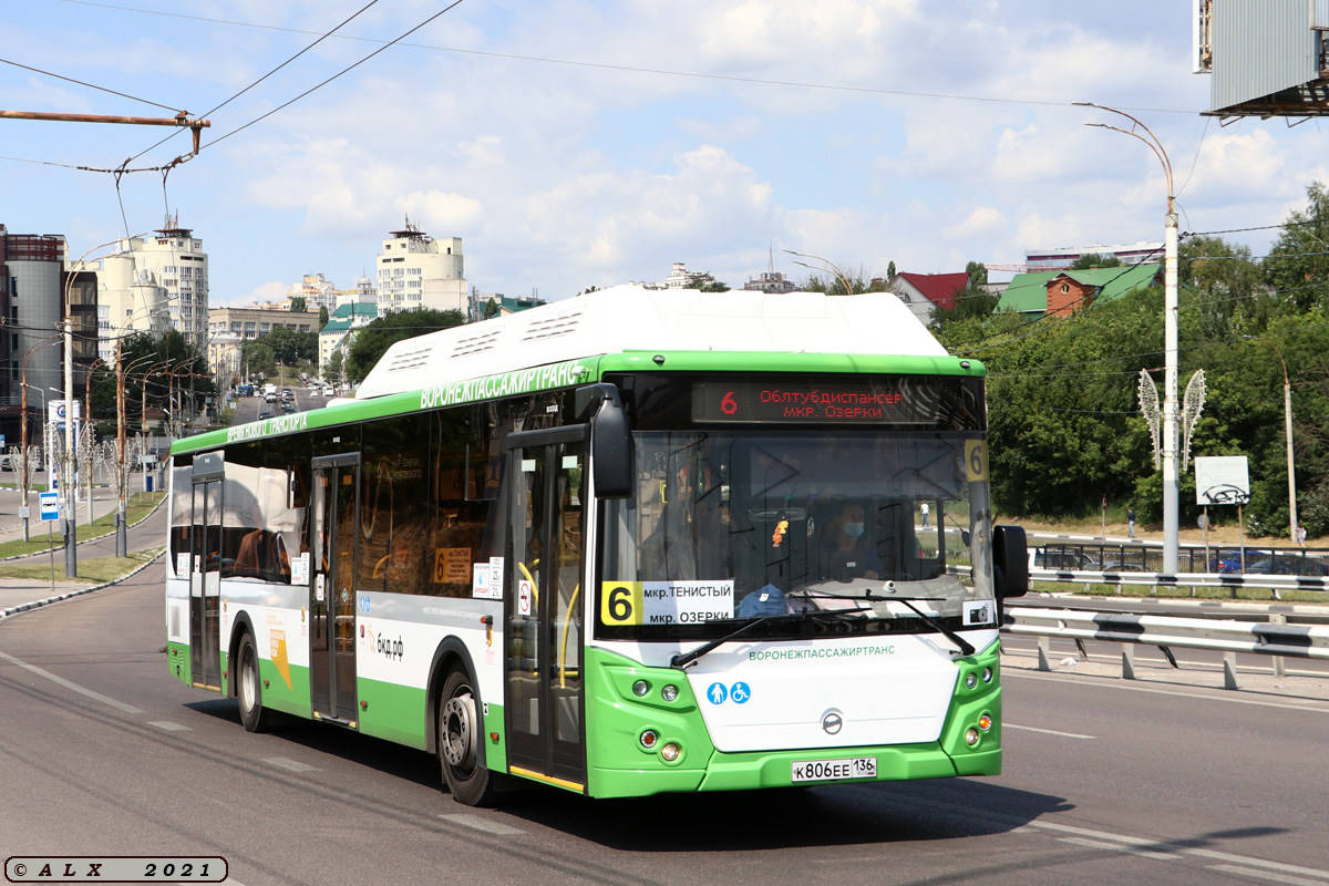 Воронежская область, ЛиАЗ-5292.67 (CNG) № К 806 ЕЕ 136