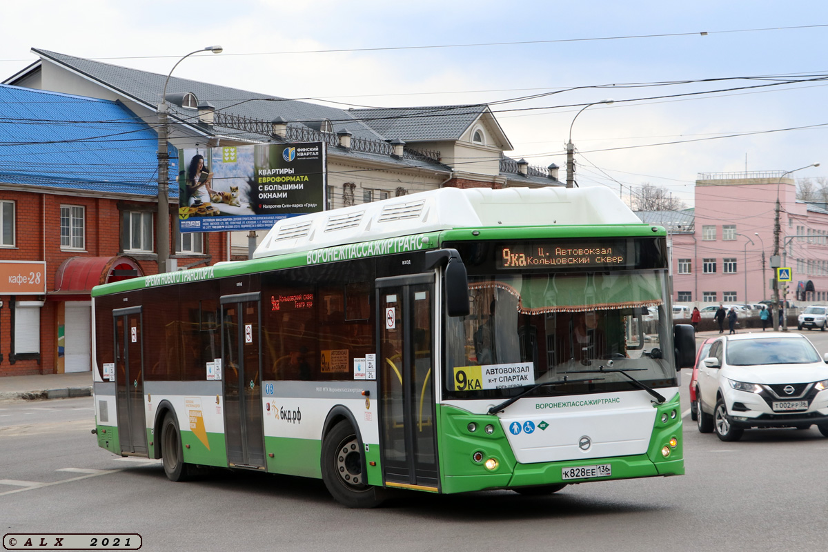 Воронежская область, ЛиАЗ-5292.67 (CNG) № К 828 ЕЕ 136