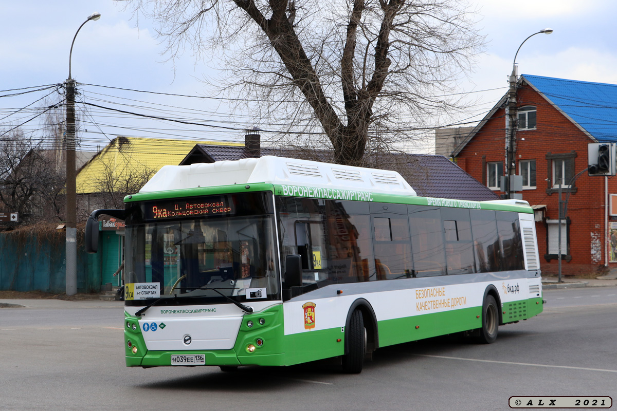 Воронежская область, ЛиАЗ-5292.67 (CNG) № Н 039 ЕЕ 136