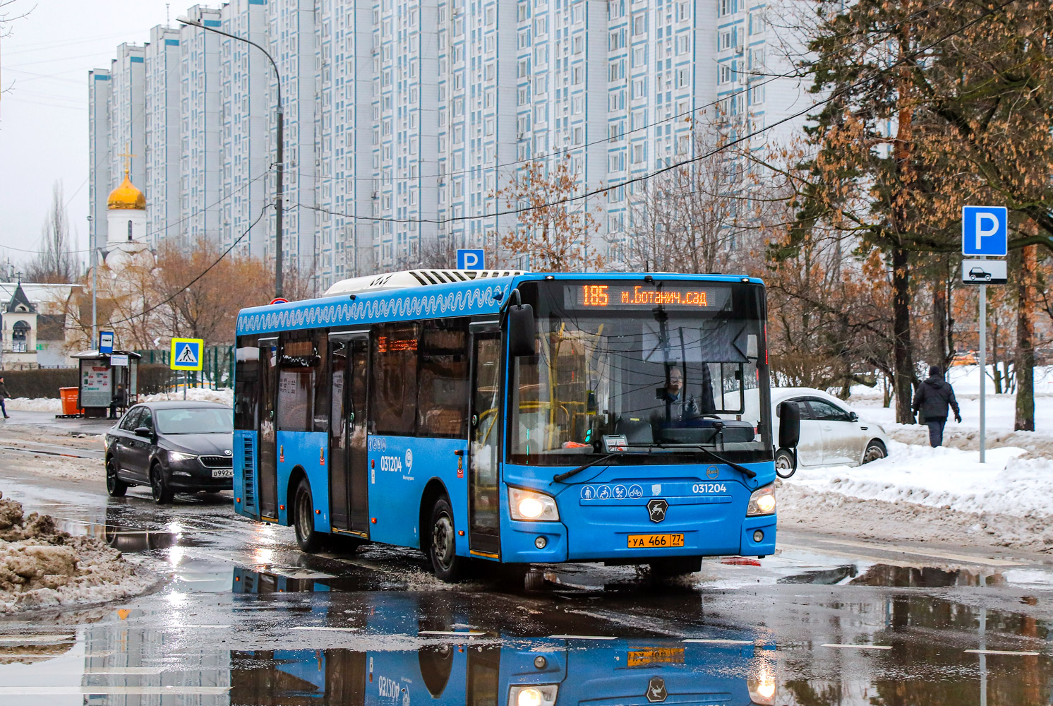 Moskau, LiAZ-4292.60 (1-2-1) Nr. 031204