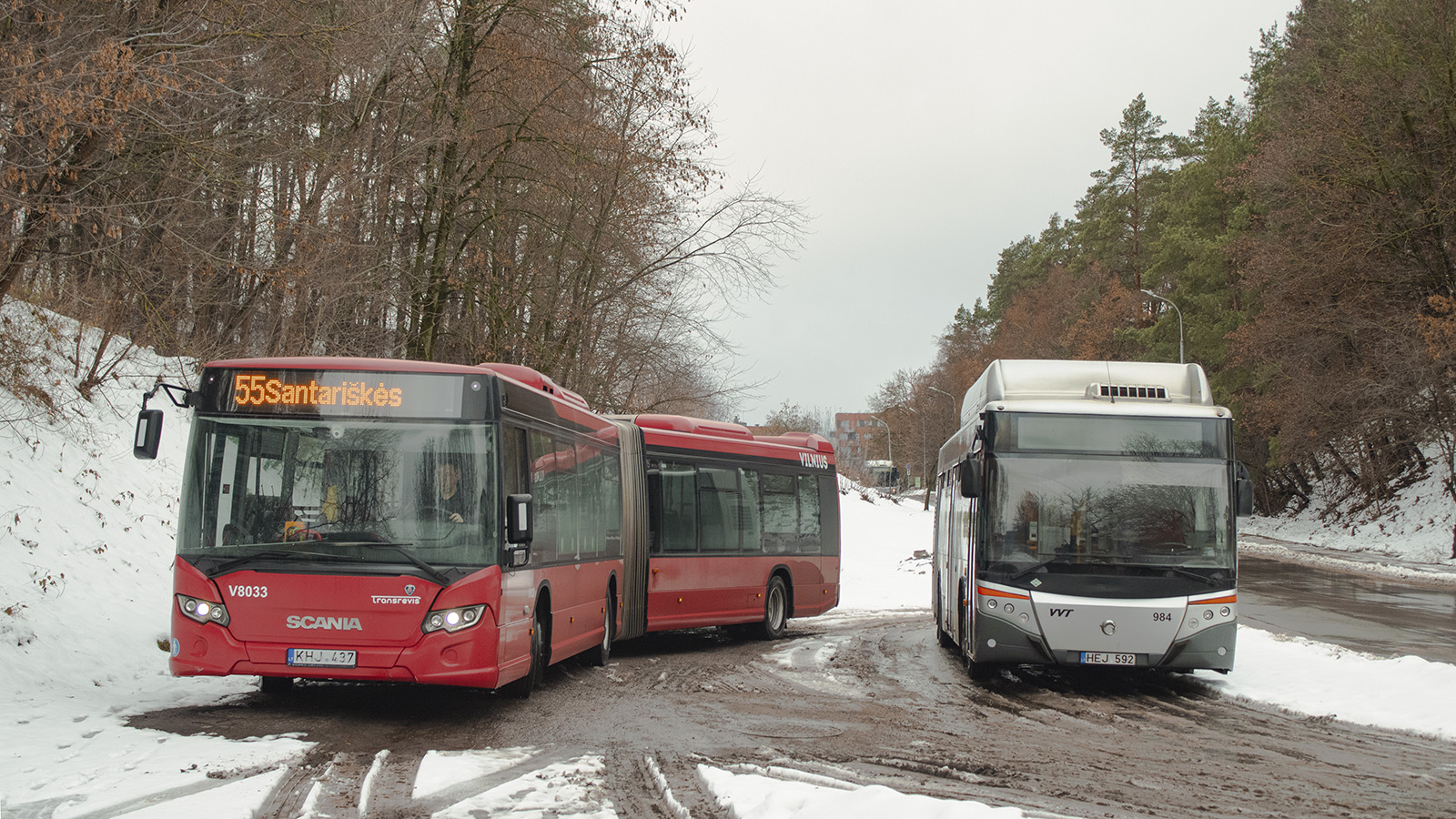 Λιθουανία, Scania Citywide LFA # V8033; Λιθουανία, Castrosua CS.40 City Versus GNC 12 # 984