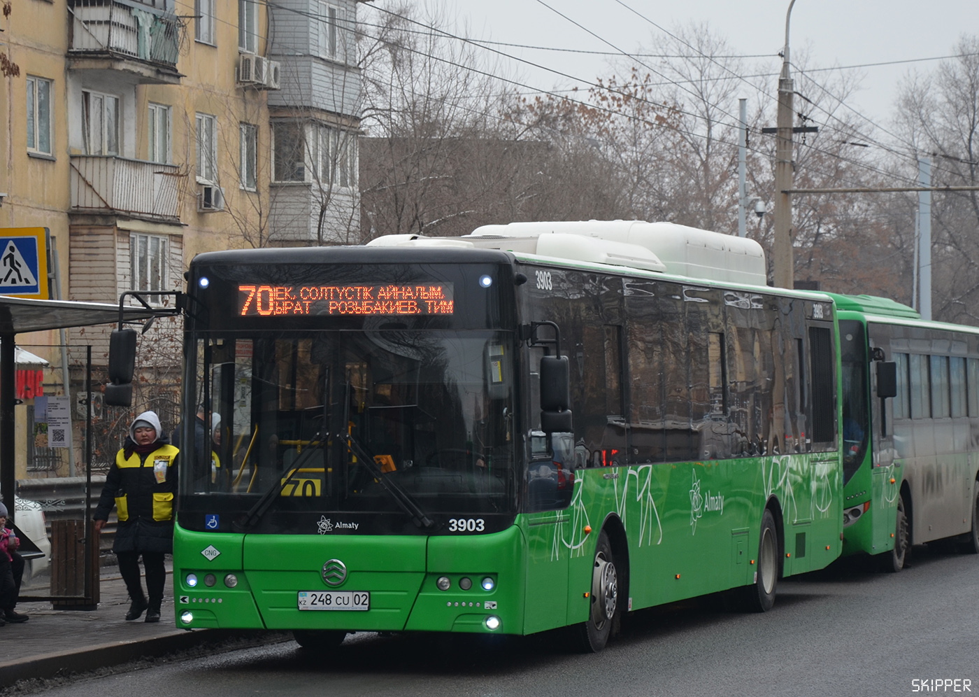 Almaty, Golden Dragon XML6125CN (Hyundai Trans Auto) # 3903