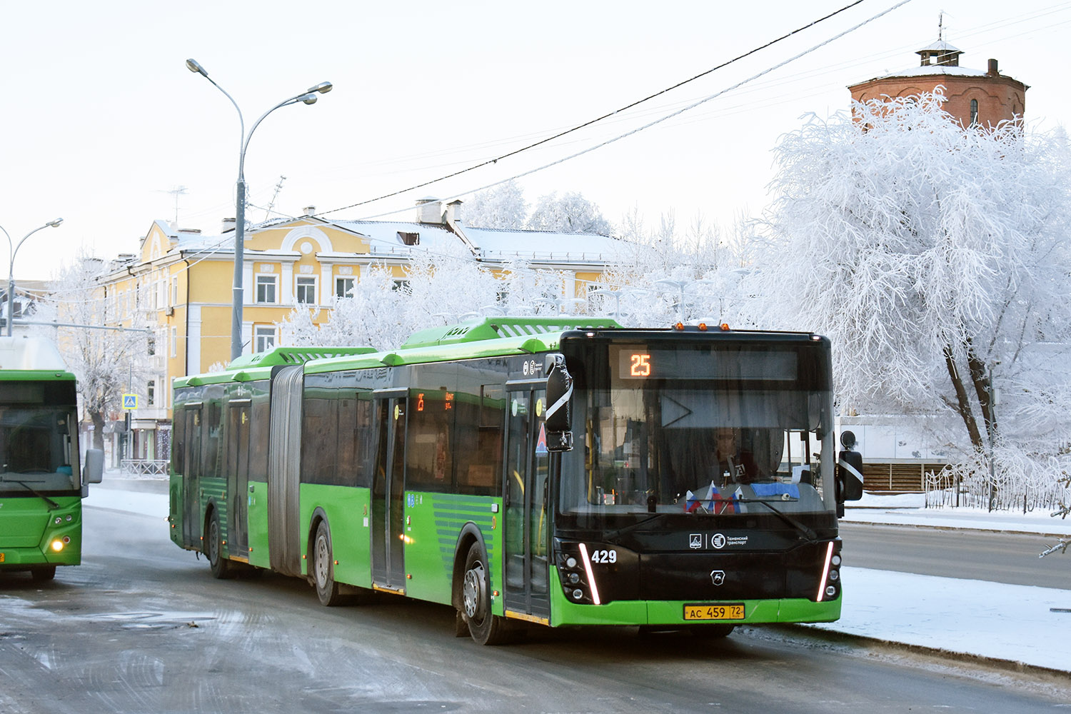 Тюменская область, ЛиАЗ-5292.67 (CNG) № 2362; Тюменская область, ЛиАЗ-6213.65 № 429