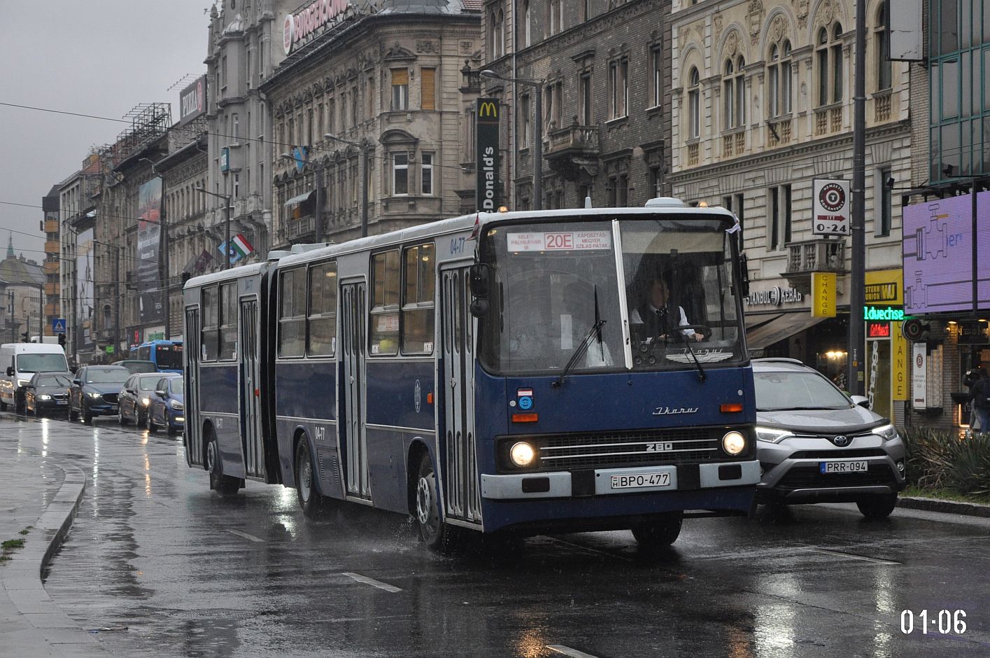 Венгрия, Ikarus 280.49 № 04-77