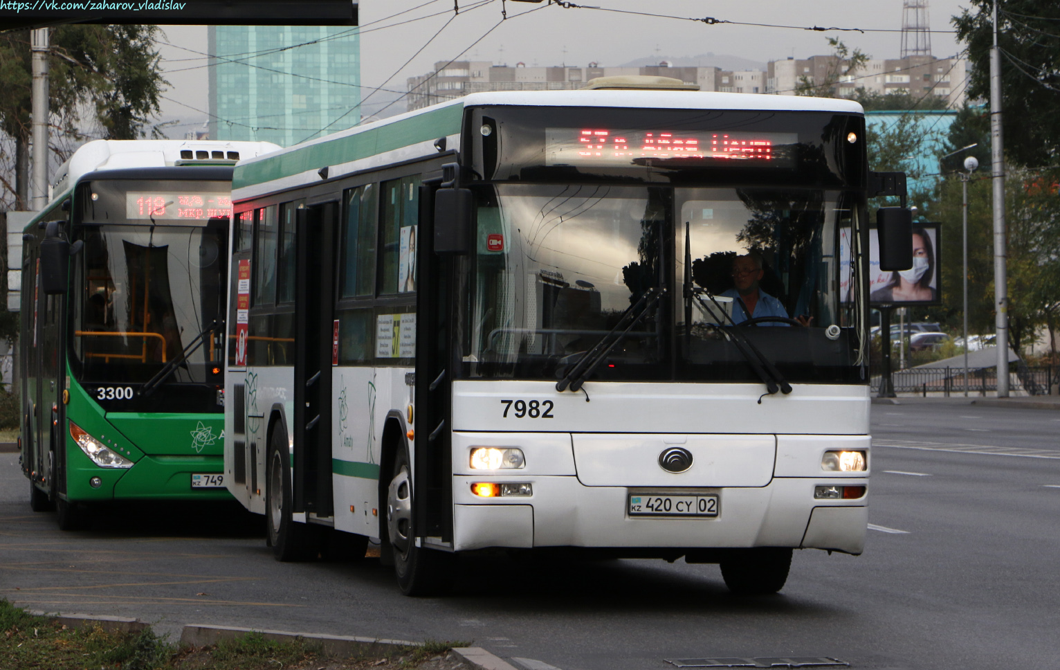 Алматы, Yutong ZK6108HGH № 7982