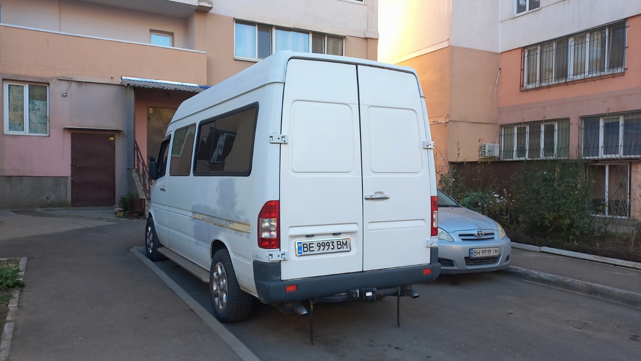Николаевская область, Mercedes-Benz Sprinter W901/W902 210D № BE 9993 BM