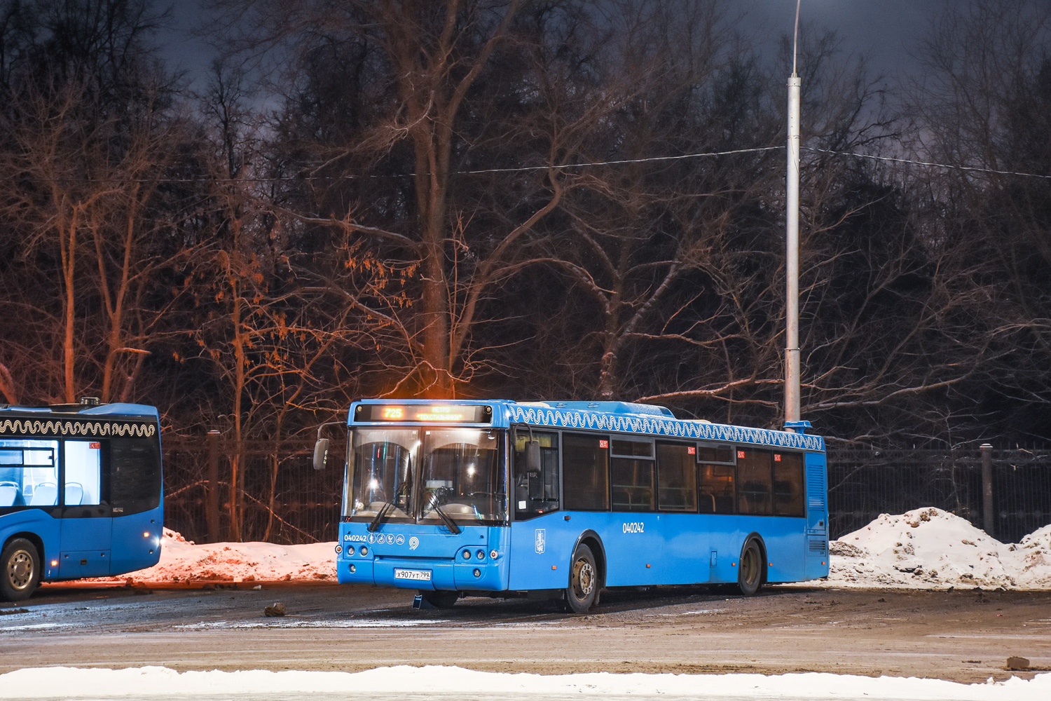 Москва, ЛиАЗ-5292.21 № 040242