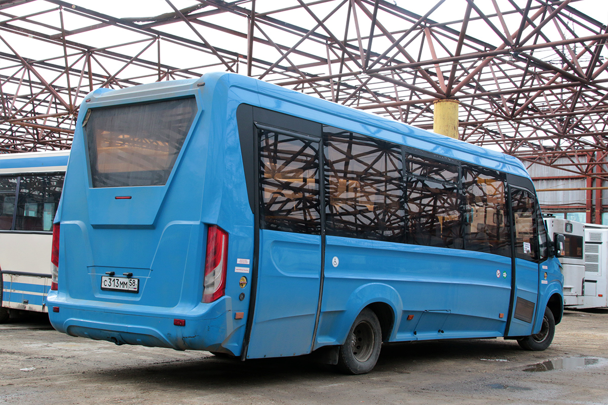 Пензенская область, Нижегородец-VSN700 (IVECO) № С 313 ММ 58