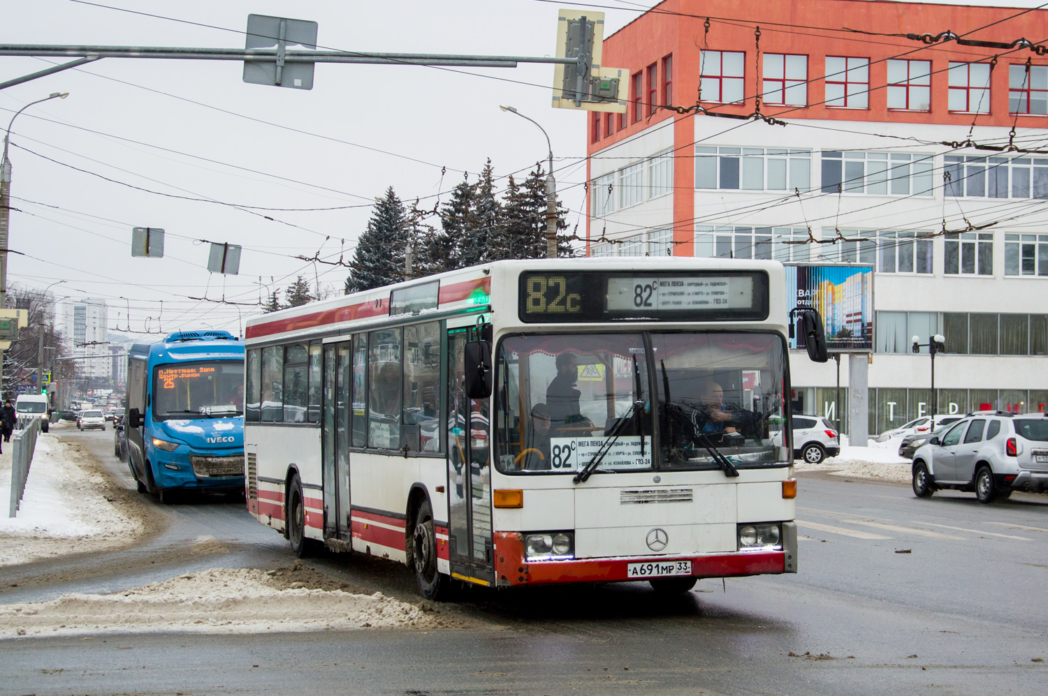 Пензенская область, Нижегородец-VSN700 (IVECO) № С 324 ММ 58; Пензенская область, Mercedes-Benz O405N2 № А 691 МР 33