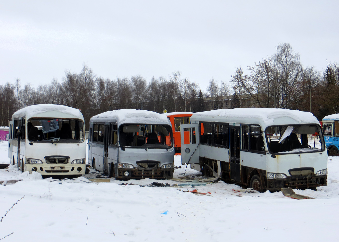 Nyizsnyij Novgorod-i terület, Hyundai County SWB (TagAZ) sz.: Н 345 ТК 152; Nyizsnyij Novgorod-i terület, Hyundai County LWB (TagAZ) sz.: О 566 ЕН 152; Nyizsnyij Novgorod-i terület, Hyundai County LWB (TagAZ) sz.: О 374 КО 152; Nyizsnyij Novgorod-i terület — Buses without numbers; Nyizsnyij Novgorod-i terület — Miscellaneous photos