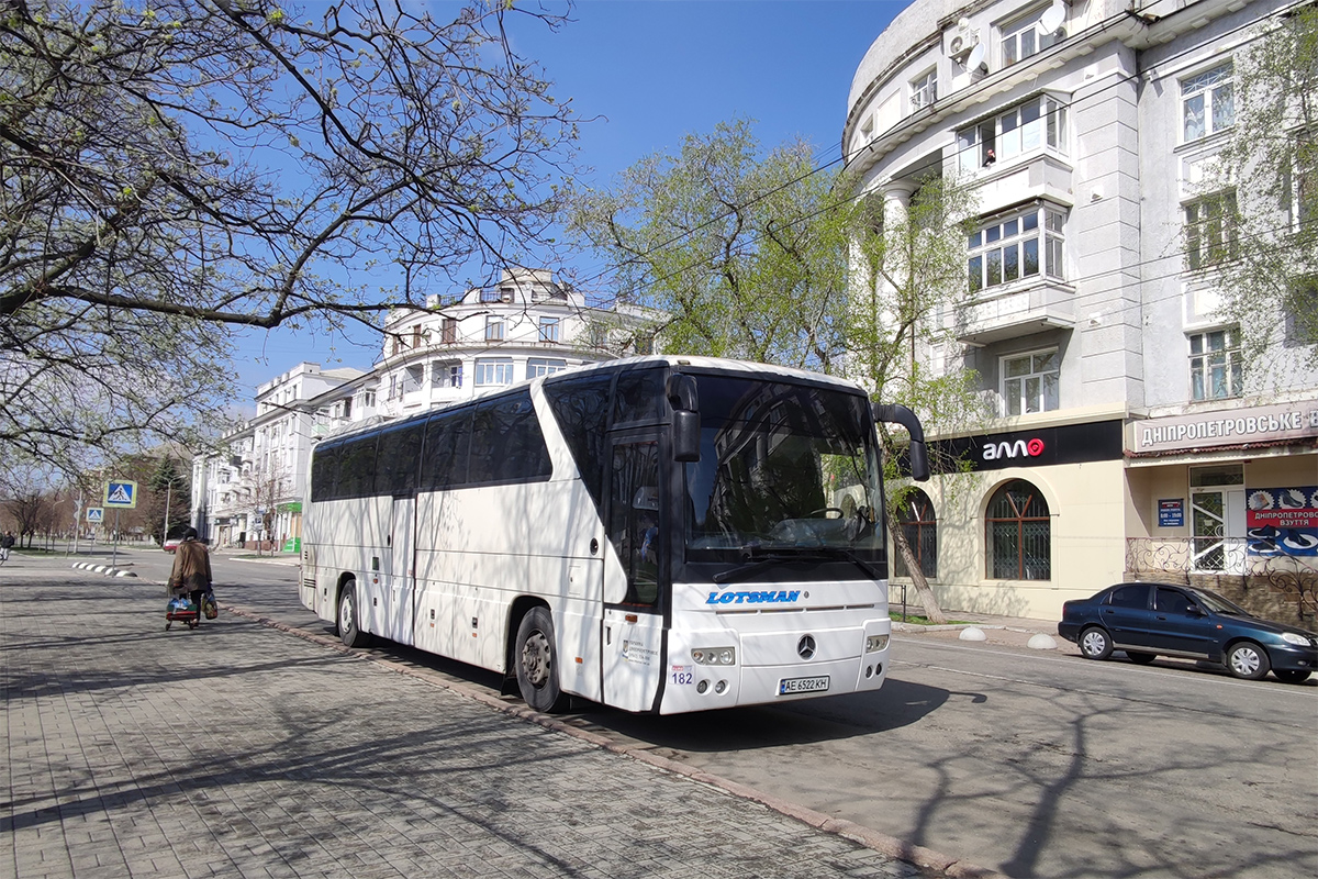 Dnepropetrovsk region, Mercedes-Benz O350-15RHD Tourismo Nr. 182