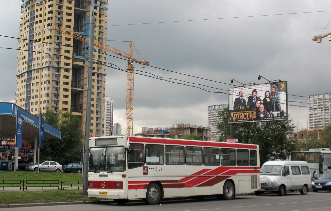 Москва, Mercedes-Benz O325 № 13197