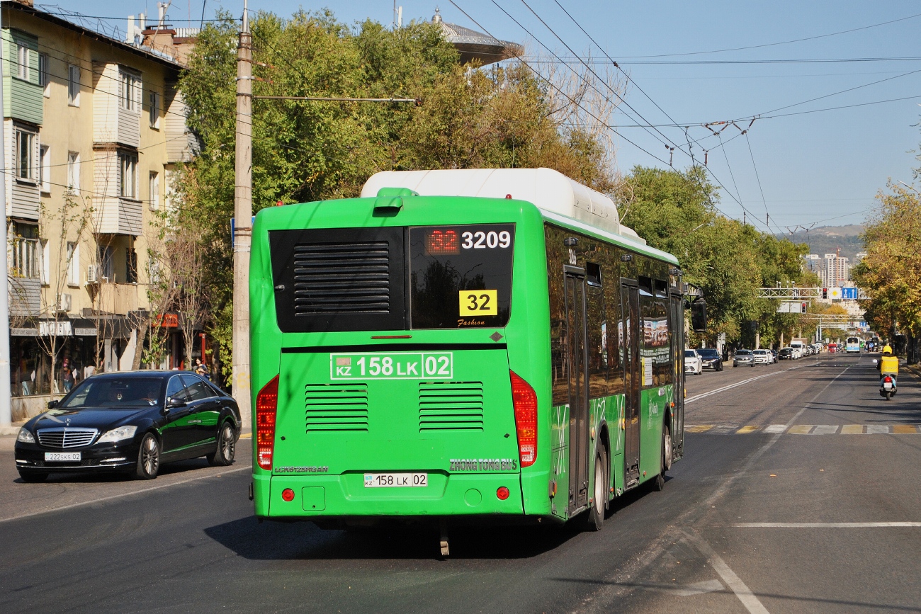 Алматы, Zhong Tong LCK6125HGAN № 3209