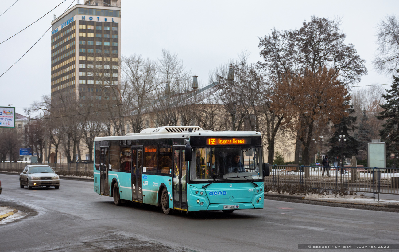 Луганская область, ЛиАЗ-5292.65 № 052