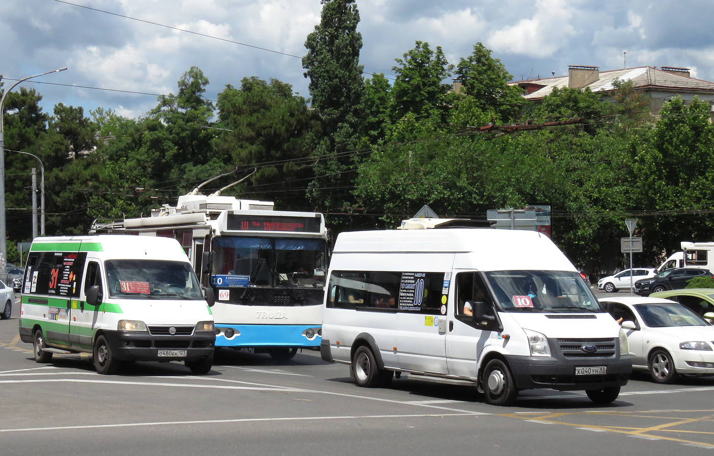 Краснодарский край, FIAT Ducato 244 CSMMC-RLL, -RTL № О 480 ВК 123; Краснодарский край, Имя-М-3006 (Z9S) (Ford Transit) № К 040 УН 93