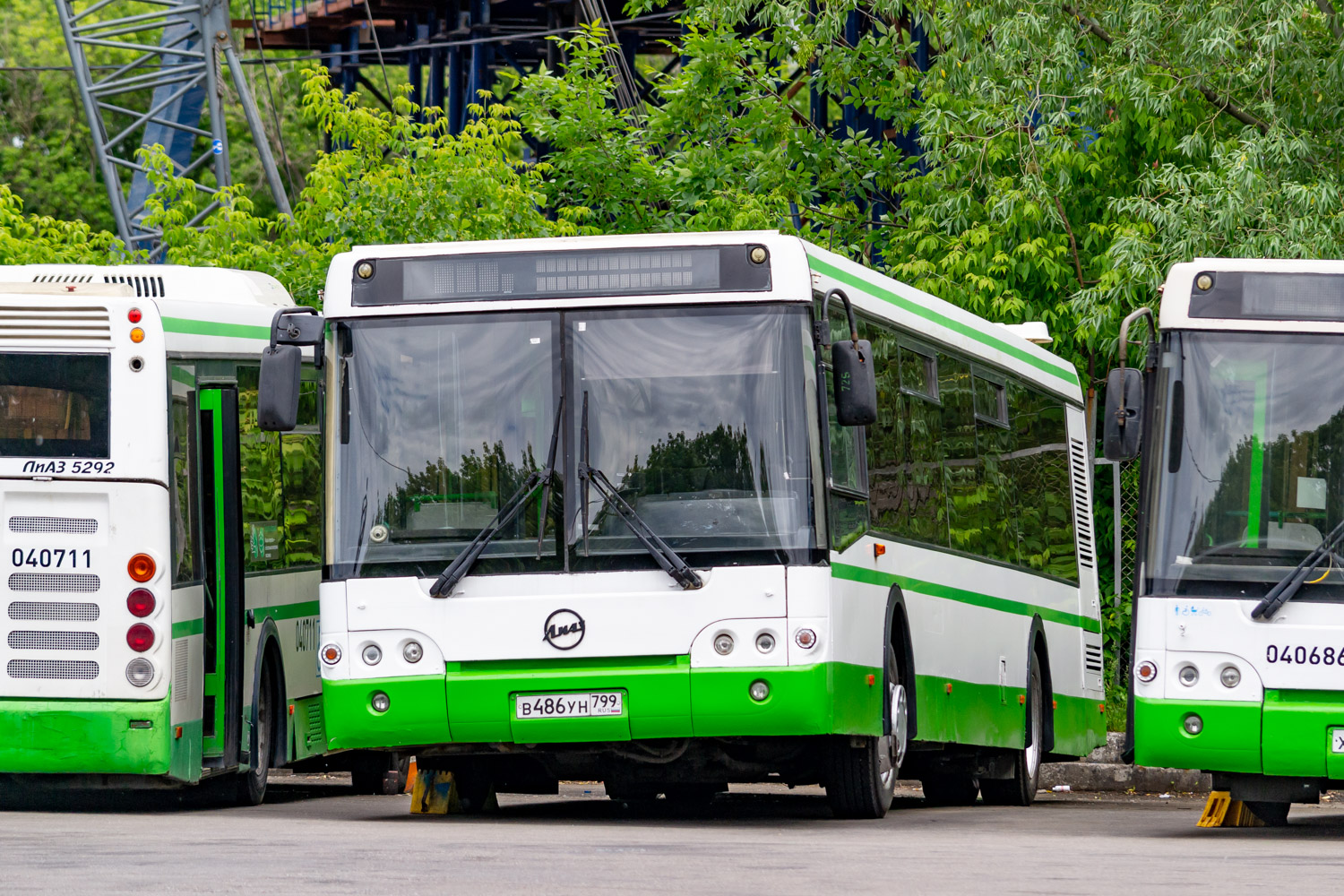 Moskau, LiAZ-5292.21 Nr. 040713