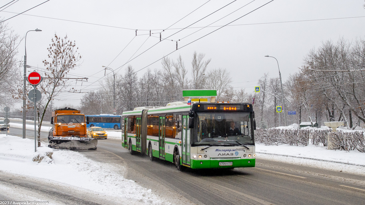 Москва, ЛиАЗ-6213.22 № 040152