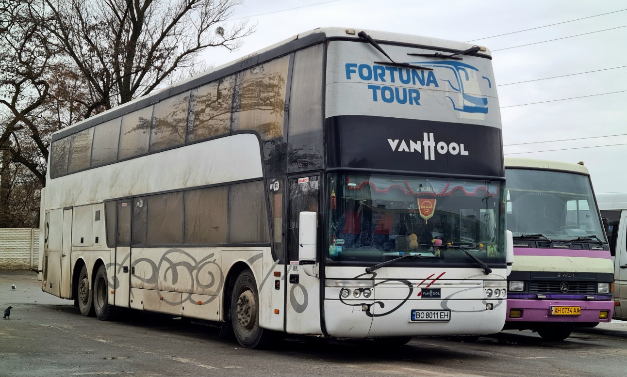 Ternopol region, Van Hool TD927 Astromega č. BO 8011 EH