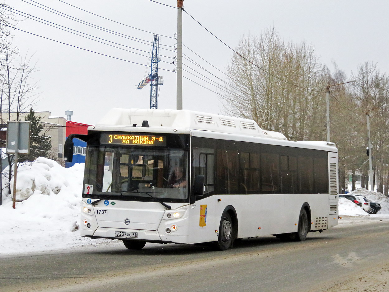 Кировская область, ЛиАЗ-5292.67 (CNG) № В 237 ХО 43