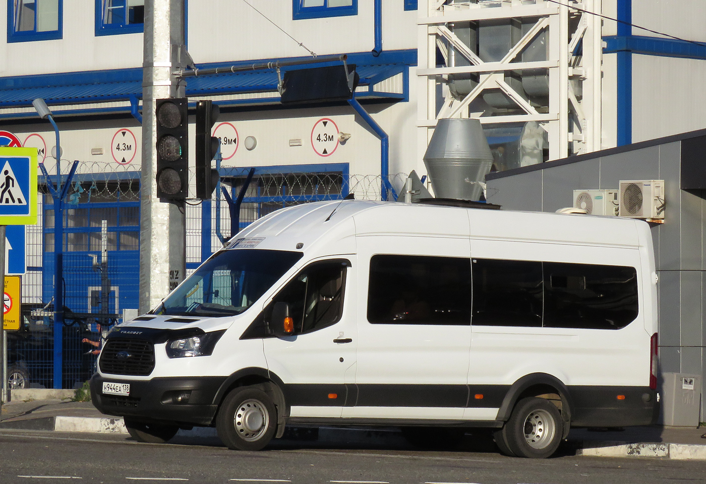 Краснодарский край, Ford Transit FBD [RUS] (X2F.ESG.) № Н 944 ЕА 138