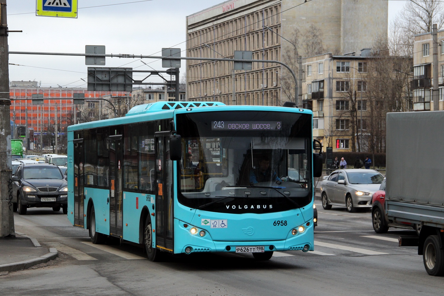Sankt Petersburg, Volgabus-5270.G2 (LNG) Nr 6958