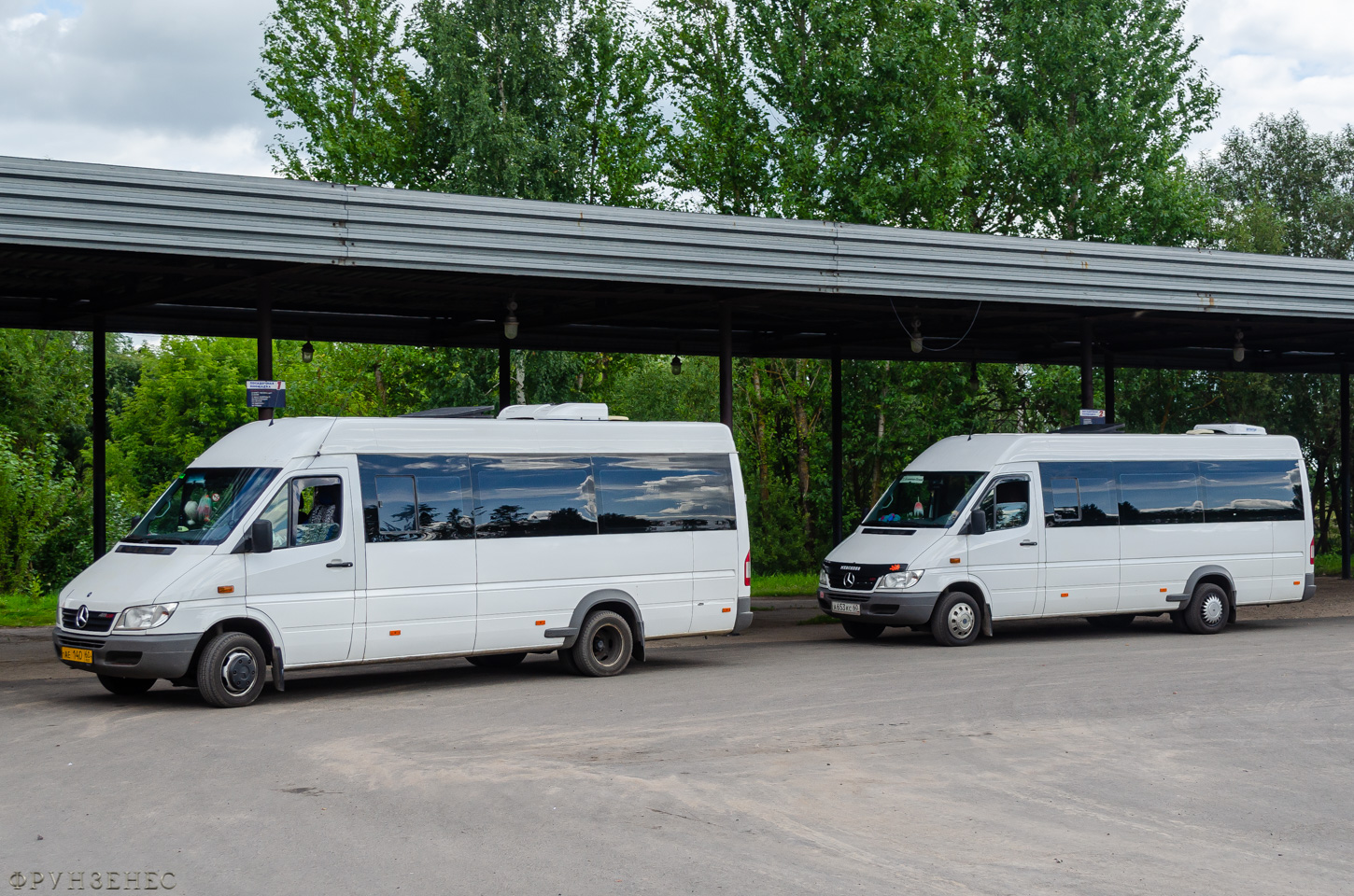 Псковская область, Луидор-223203 (MB Sprinter Classic) № АЕ 140 60; Псковская область, Луидор-223203 (MB Sprinter Classic) № А 653 КС 60