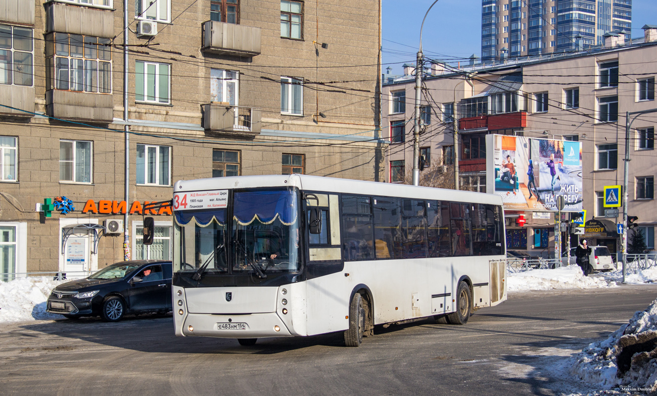 Novosibirsk region, NefAZ-5299-20-42 Nr. Е 483 НМ 154