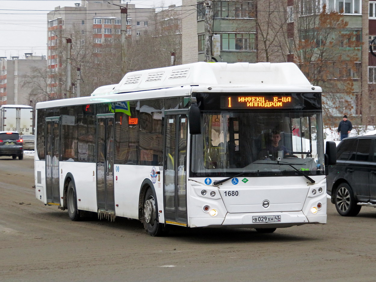 Кировская область, ЛиАЗ-5292.67 (CNG) № В 029 ХН 43