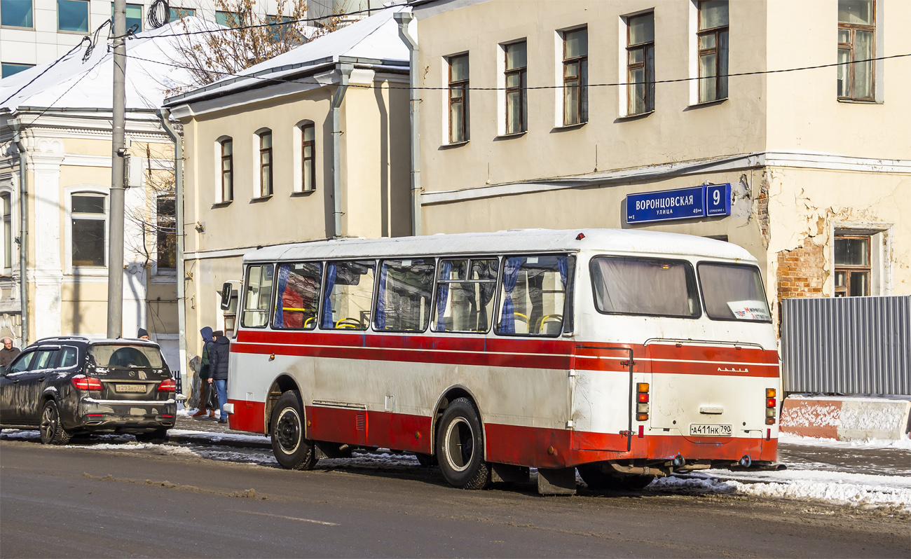 Московская область, ЛАЗ-695Т № А 411 НК 790