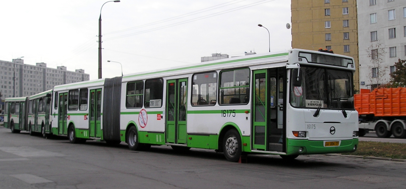 Moskwa, LiAZ-6212.01 Nr 16175