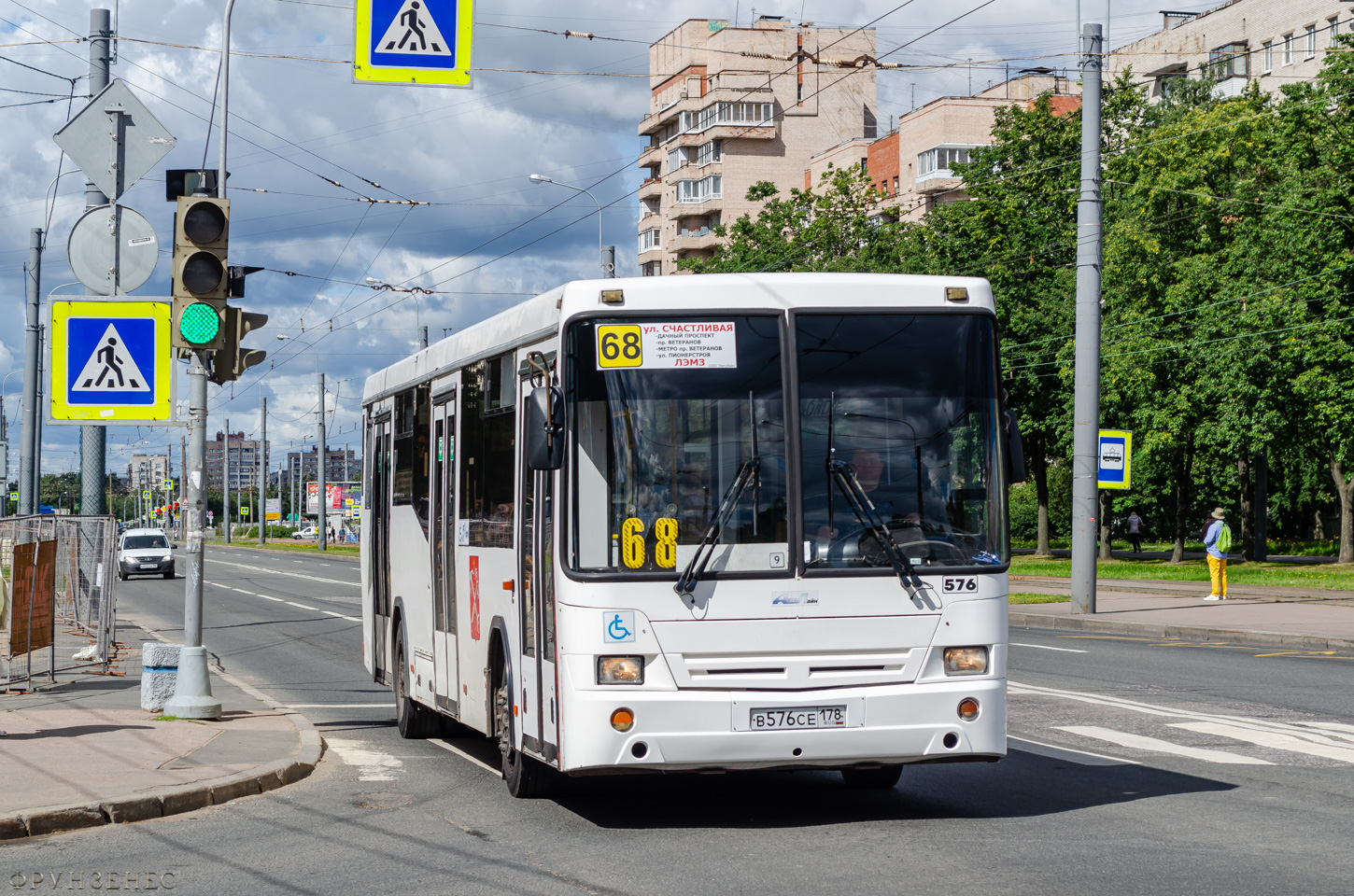 Sankt Petersburg, NefAZ-5299-30-22 Nr 576