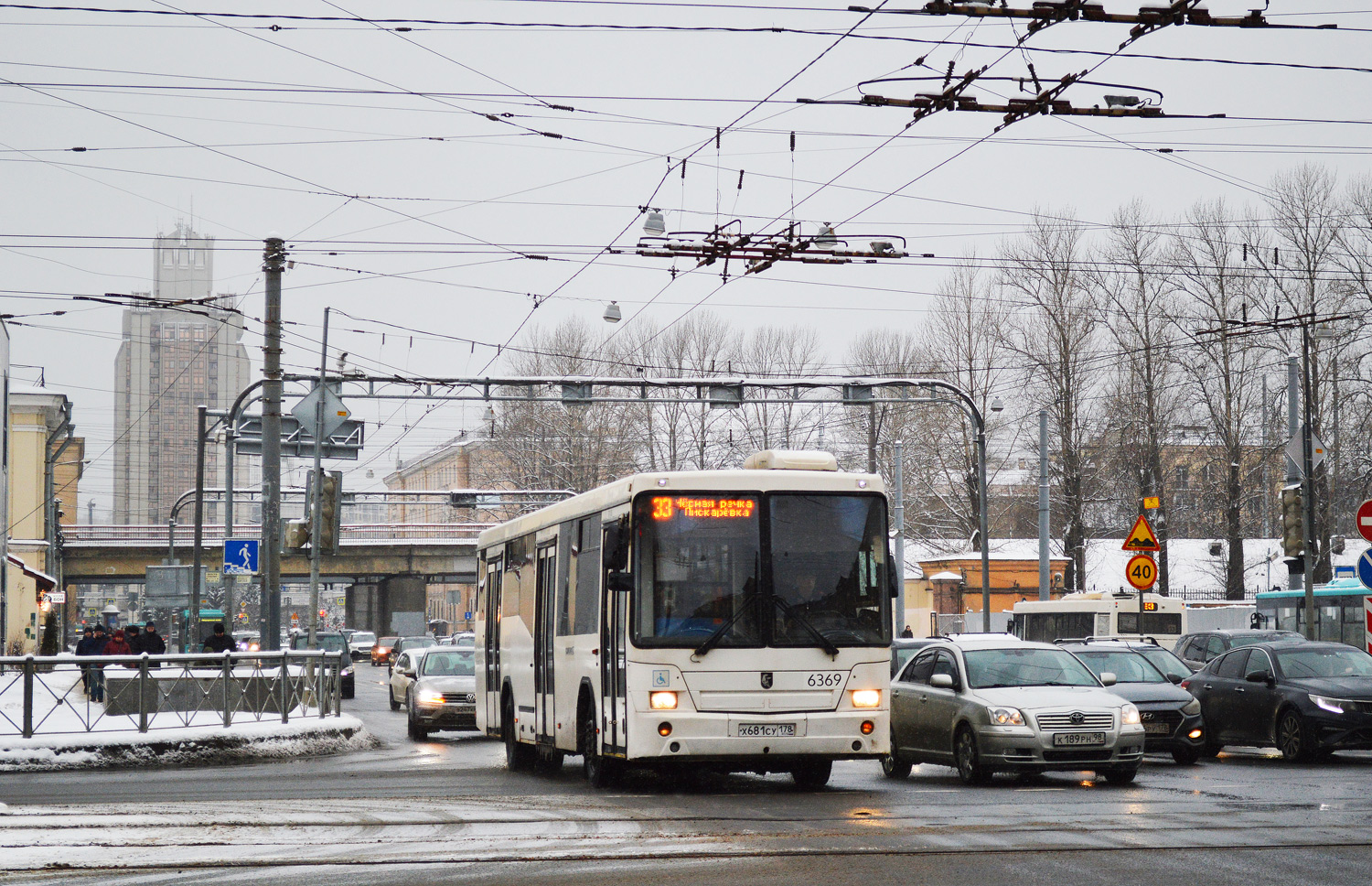 Sankt Petersburg, NefAZ-5299-30-32 Nr. 6369