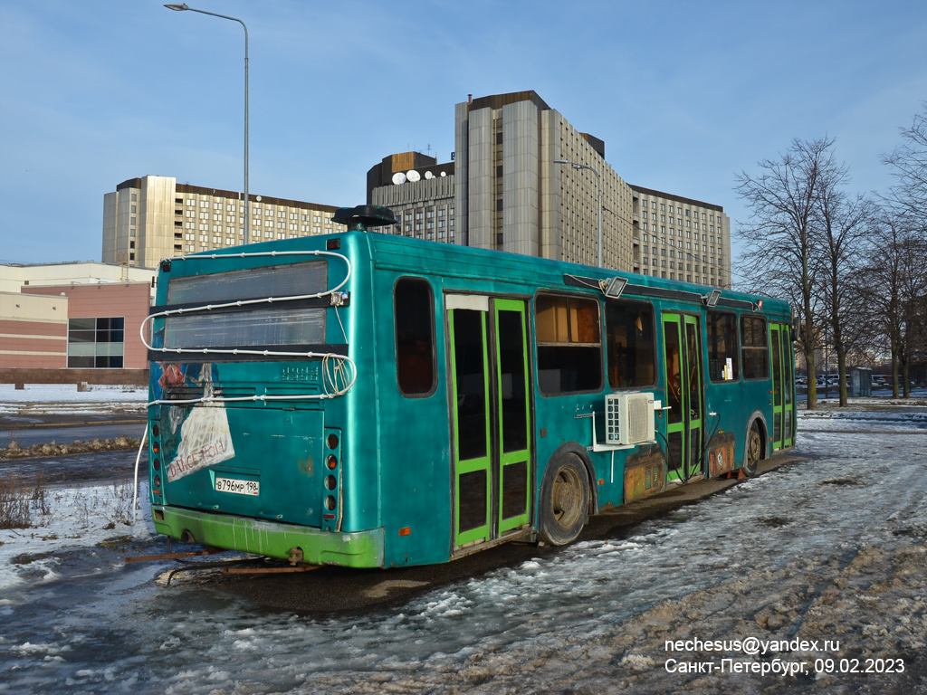 Санкт-Петербург, ЛиАЗ-5256.26 № В 796 МР 198